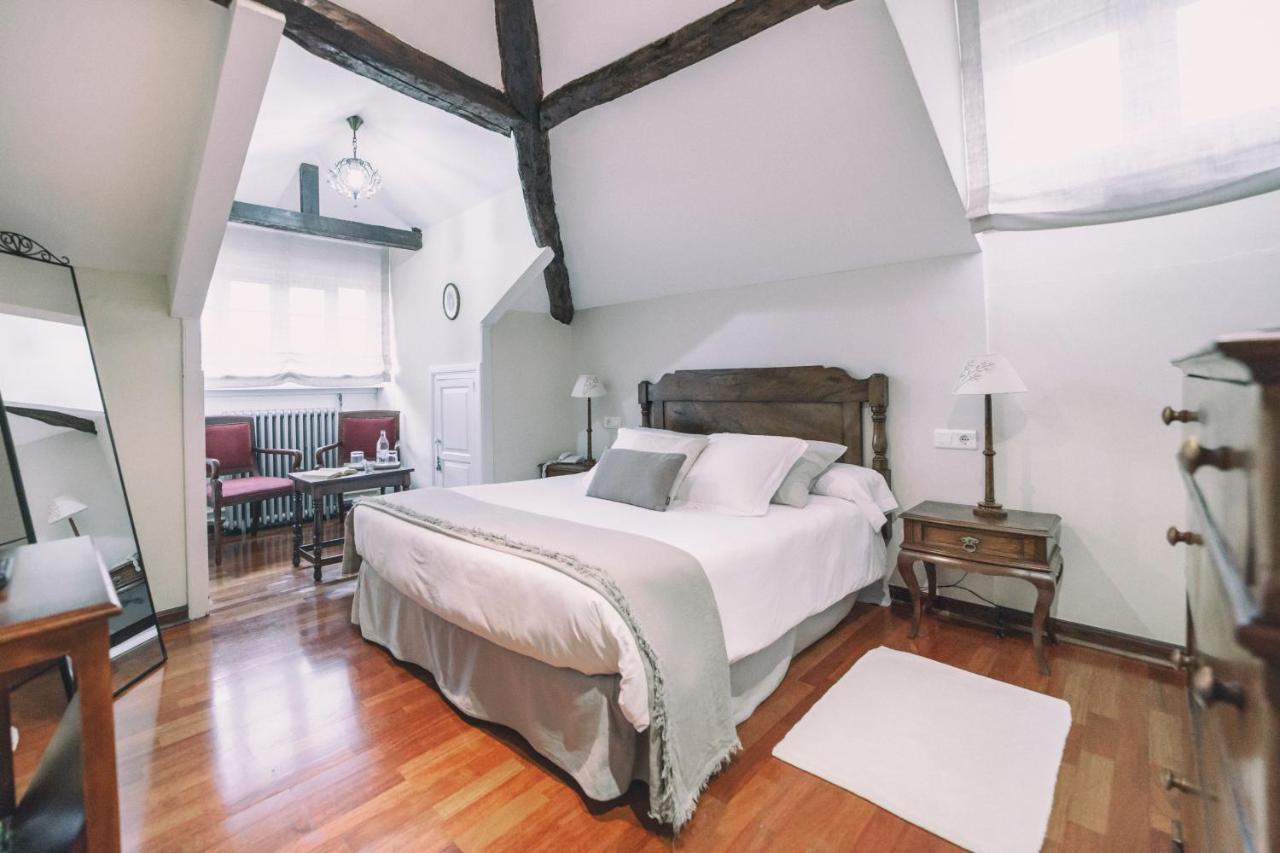 La Casona De Amandi Hotel Villaviciosa  Ngoại thất bức ảnh