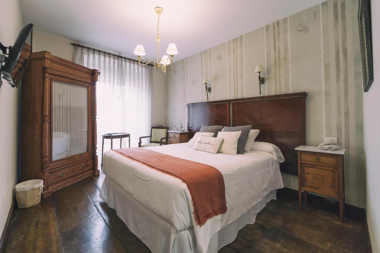 La Casona De Amandi Hotel Villaviciosa  Ngoại thất bức ảnh